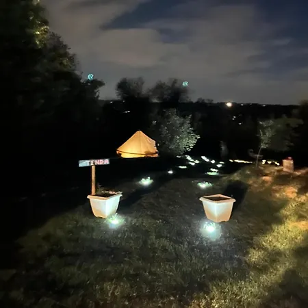 Notte Nel Noccioleto 카스텔레로